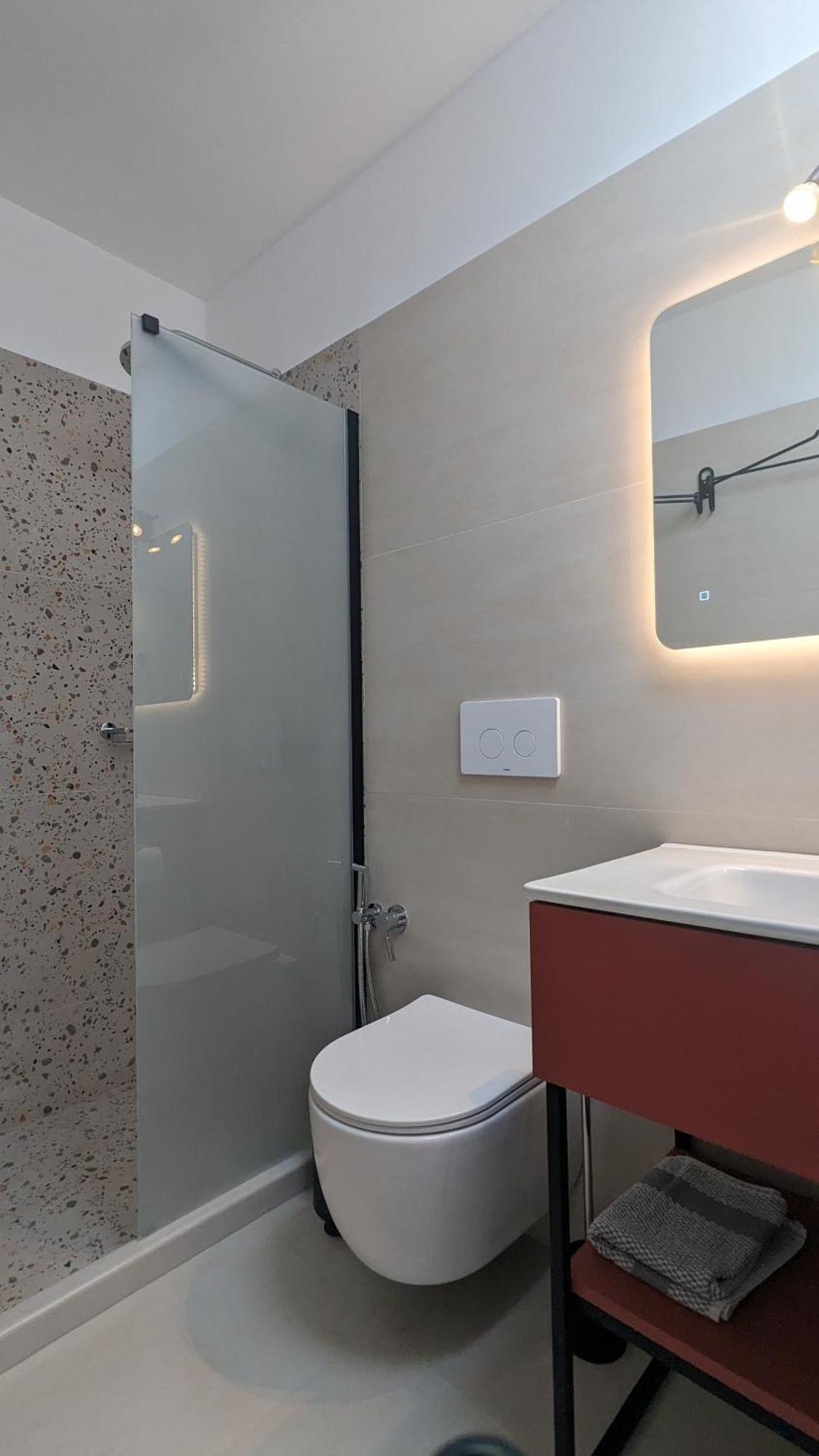 Arodou Studio And Apartment Mykonos Town Bagian luar foto