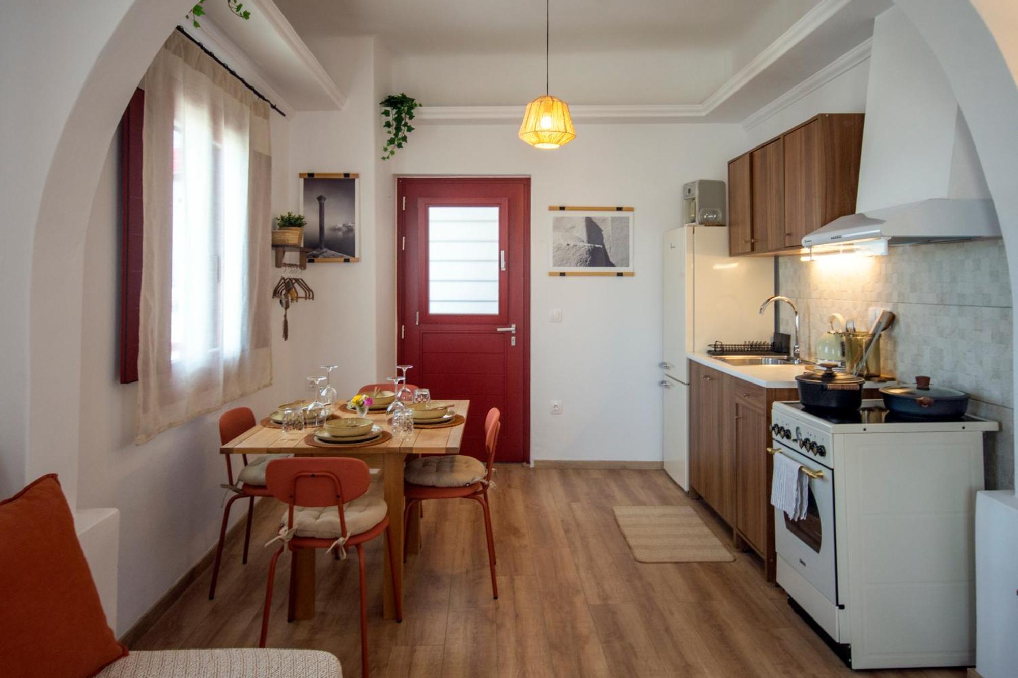 Arodou Studio And Apartment Mykonos Town Bagian luar foto