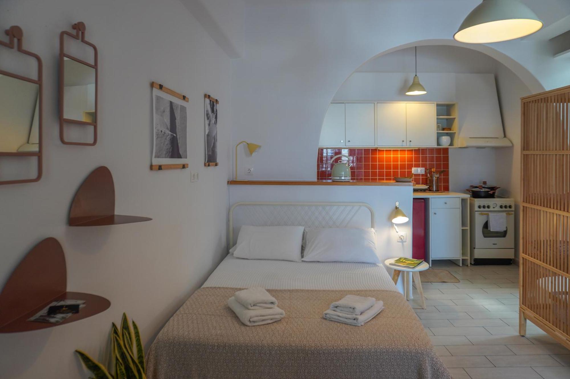 Arodou Studio And Apartment Mykonos Town Bagian luar foto