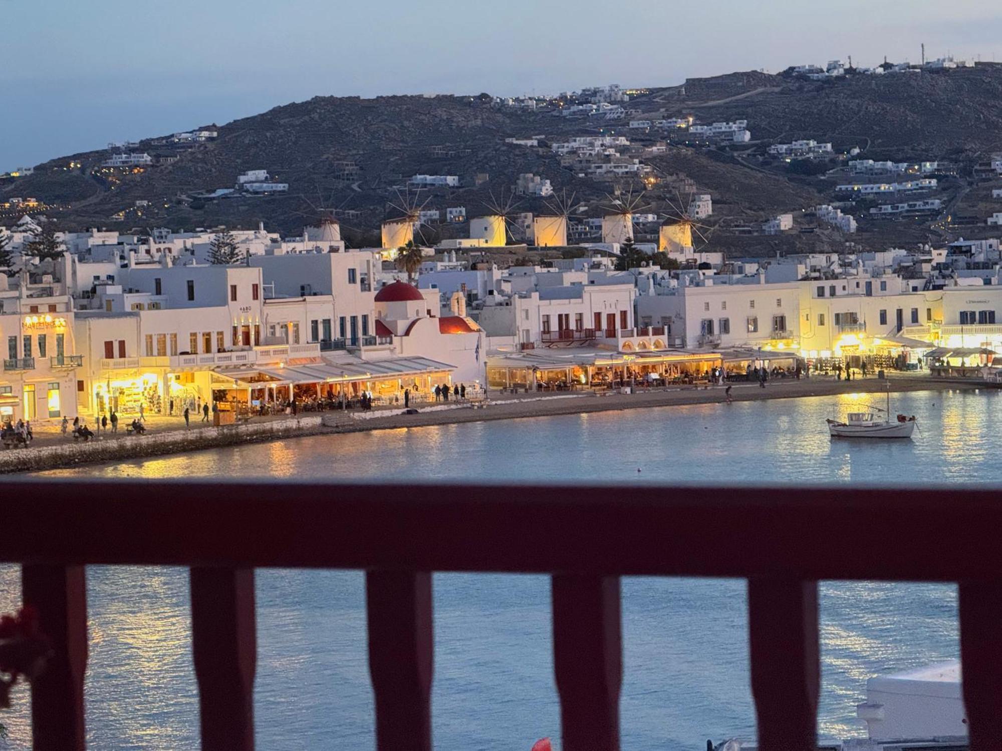 Arodou Studio And Apartment Mykonos Town Bagian luar foto